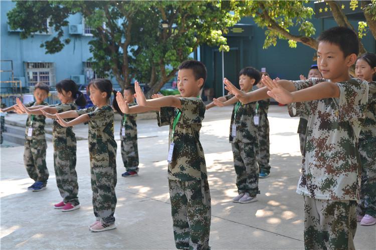 为什么说夏令营是孩子人生路上必不可少的经历呢?